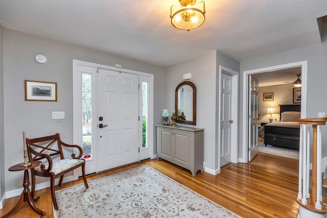 7 village woods Drive, Amherst, NH 03031