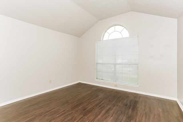 5309 Tennis Villa Drive, Arlington, TX 76017