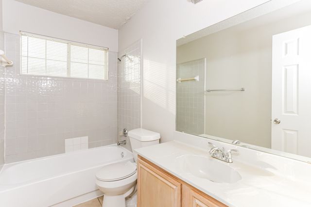 5309 Tennis Villa Drive, Arlington, TX 76017