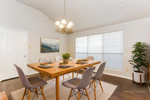 5309 Tennis Villa Drive, Arlington, TX 76017