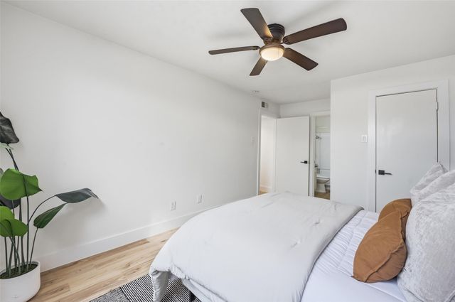 2505 Wedglea Drive 108, Dallas, TX 75211