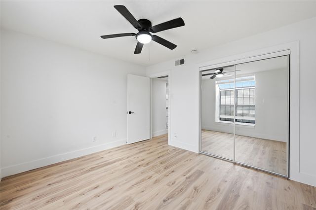 2505 Wedglea Drive 108, Dallas, TX 75211