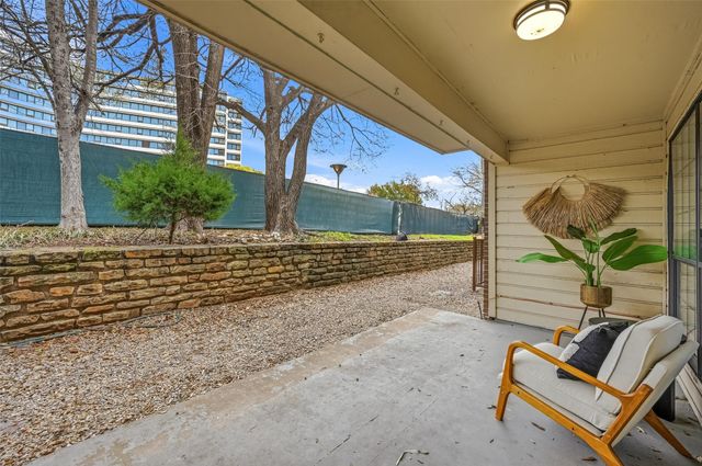 2505 Wedglea Drive 108, Dallas, TX 75211