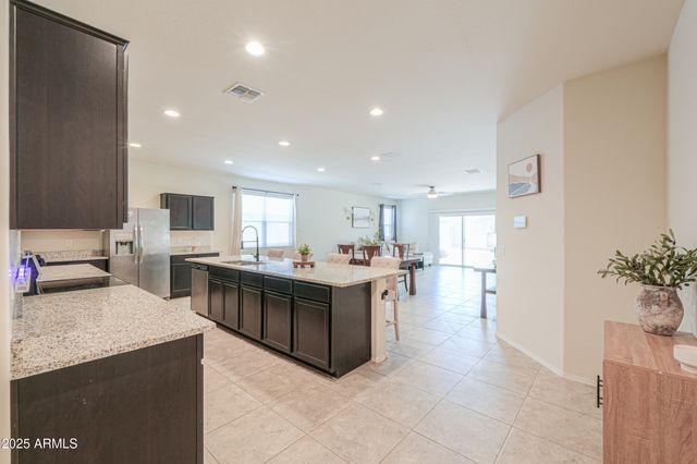 36467 W PAMPOLOMA Avenue, Maricopa, AZ 85138