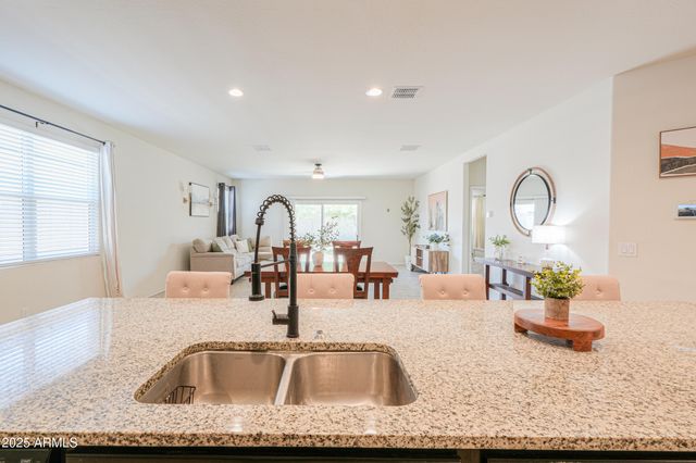 36467 W PAMPOLOMA Avenue, Maricopa, AZ 85138