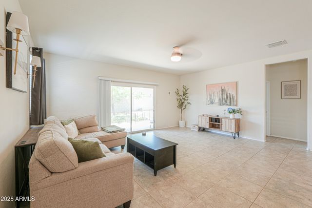 36467 W PAMPOLOMA Avenue, Maricopa, AZ 85138