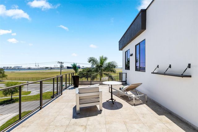 706 S DAVIS BOULEVARD, Tampa, FL 33606