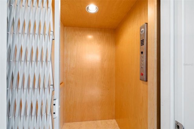 706 S DAVIS BOULEVARD, Tampa, FL 33606