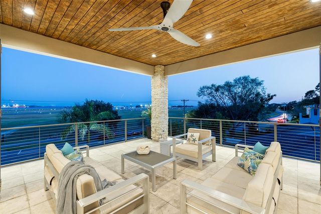 706 S DAVIS BOULEVARD, Tampa, FL 33606