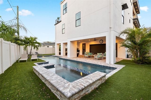 706 S DAVIS BOULEVARD, Tampa, FL 33606