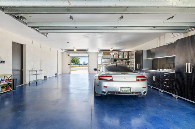 706 S DAVIS BOULEVARD, Tampa, FL 33606