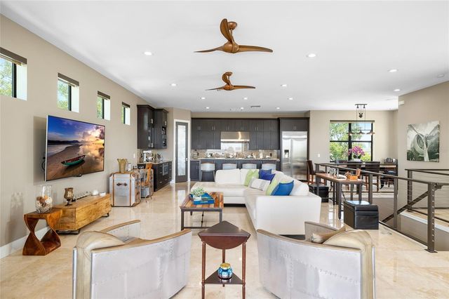 706 S DAVIS BOULEVARD, Tampa, FL 33606