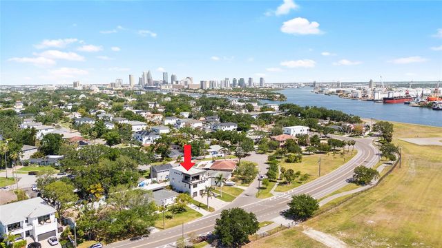 706 S DAVIS BOULEVARD, Tampa, FL 33606