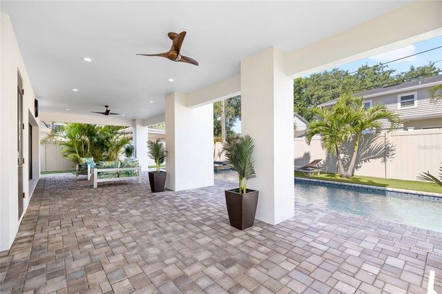 706 S DAVIS BOULEVARD, Tampa, FL 33606