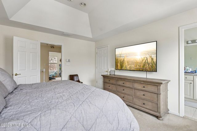 14 W Aspen Way, Matawan, NJ 07747