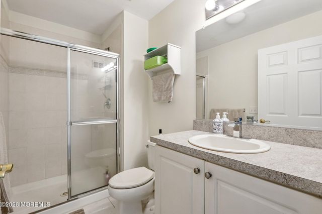 14 W Aspen Way, Matawan, NJ 07747