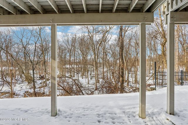 14 W Aspen Way, Matawan, NJ 07747