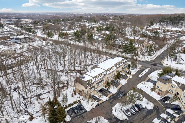 14 W Aspen Way, Matawan, NJ 07747