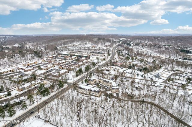 14 W Aspen Way, Matawan, NJ 07747