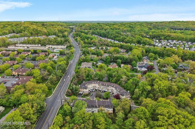 14 W Aspen Way, Matawan, NJ 07747