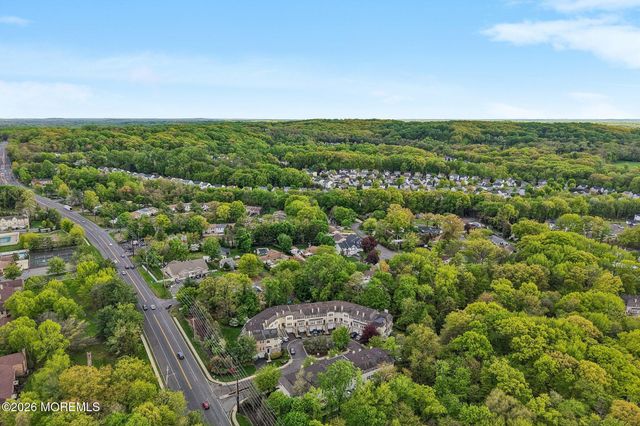 14 W Aspen Way, Matawan, NJ 07747