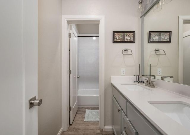 18205 Calder Road, Edmond, OK 73012