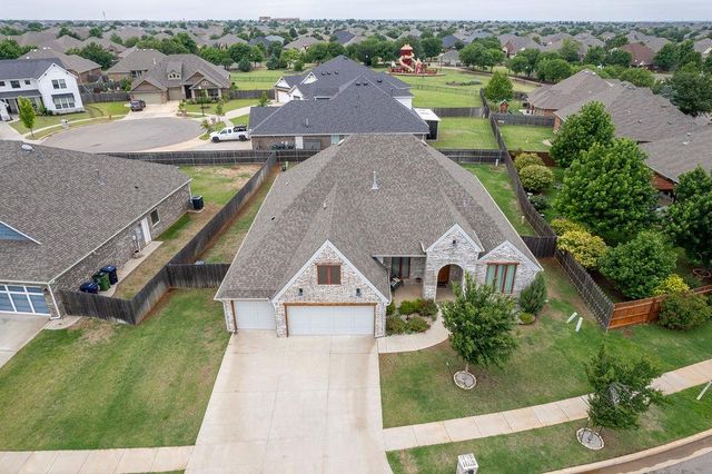 18205 Calder Road, Edmond, OK 73012