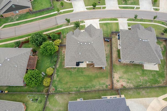 18205 Calder Road, Edmond, OK 73012