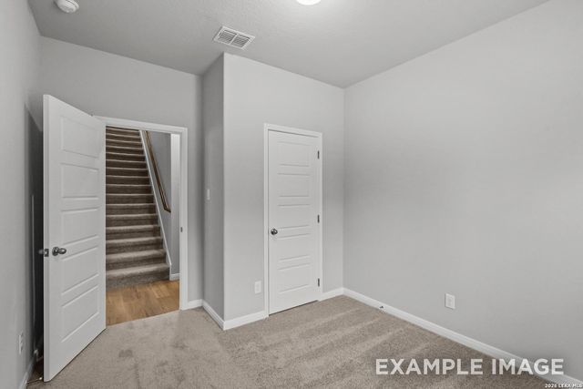285 W Quill Dr Building 12, San Antonio, TX 78228