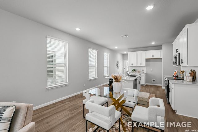 285 W Quill Dr Building 12, San Antonio, TX 78228
