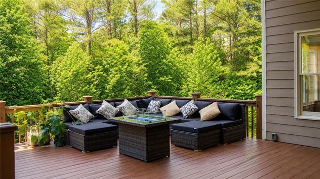 113 Carter Lane, Canton, GA 30115