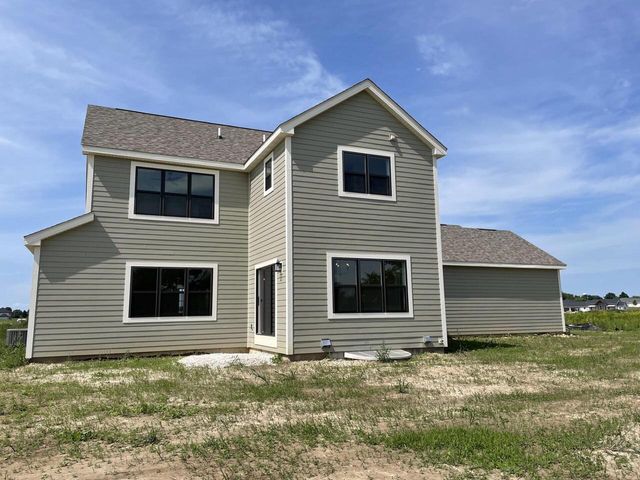 W275N8210 Harvest COURT, Hartland, WI 53029