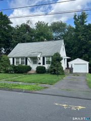 327 North Hoadley Street, Naugatuck, CT 06770