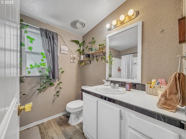 2084 18TH St, Baker City, OR 97814