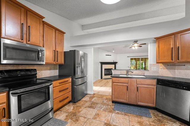 11434 WONDERING PINES Lane, Jacksonville, FL 32258