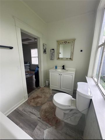 3215 E 28th Street, Kansas City, MO 64128