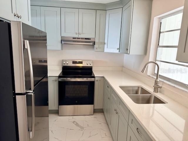 420 FIREHOUSE COURT 10, Longboat Key, FL 34228