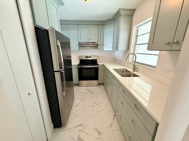 420 FIREHOUSE COURT 10, Longboat Key, FL 34228