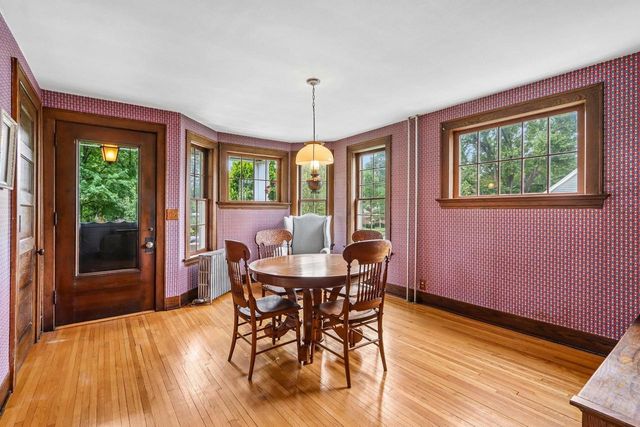 313 S 2nd Street, Mount Horeb, WI 53572