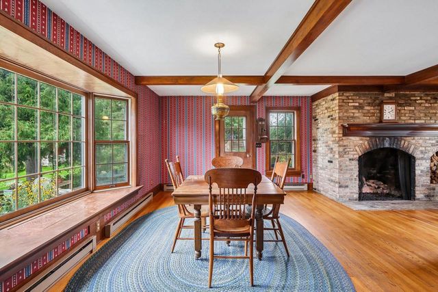 313 S 2nd Street, Mount Horeb, WI 53572