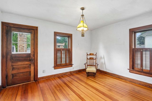 313 S 2nd Street, Mount Horeb, WI 53572