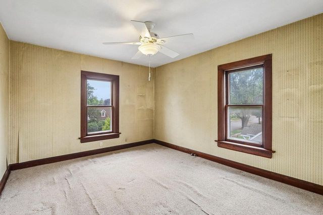 313 S 2nd Street, Mount Horeb, WI 53572
