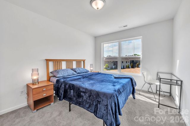 1940 Highland Park Drive, Charlotte, NC 28269