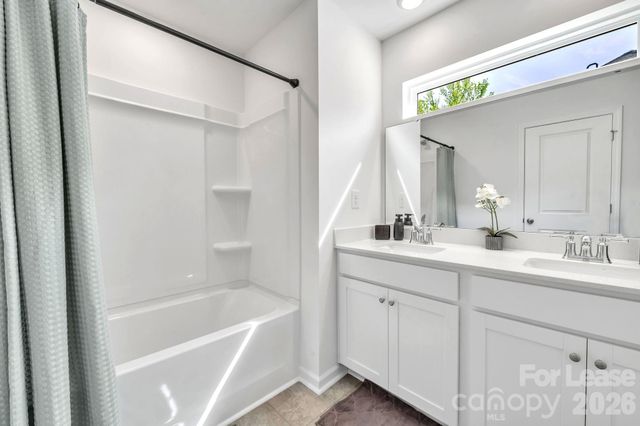 1940 Highland Park Drive, Charlotte, NC 28269