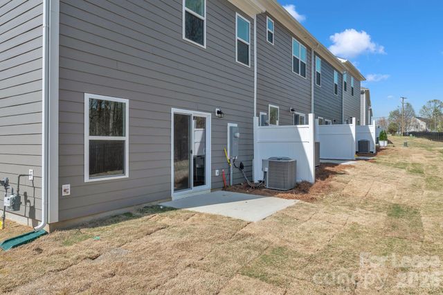 1940 Highland Park Drive, Charlotte, NC 28269