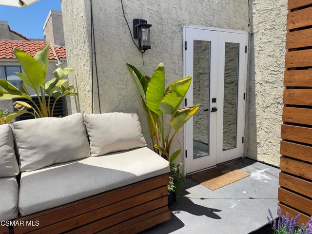 1900 Vine Street 303, Los Angeles, CA 90068