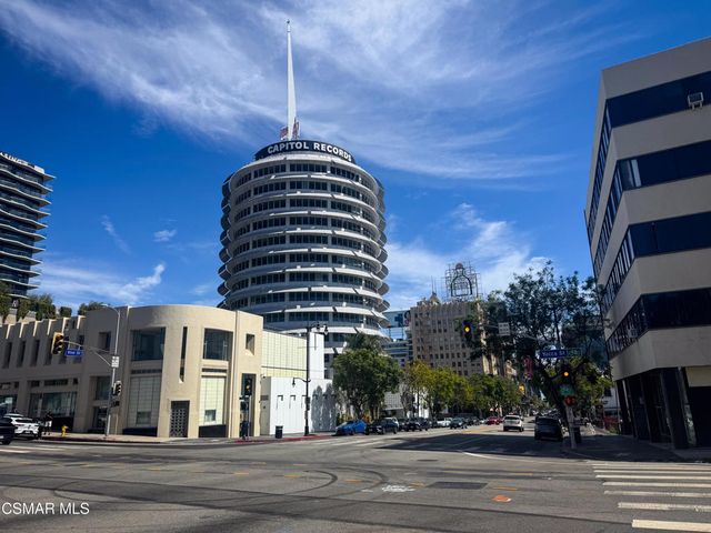 1900 Vine Street 303, Los Angeles, CA 90068