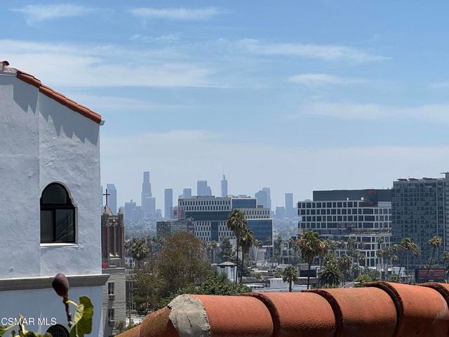 1900 Vine Street 303, Los Angeles, CA 90068