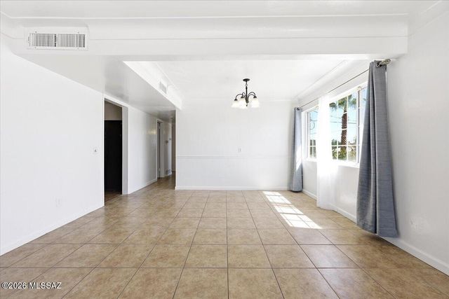502 N Belvedere Avenue, Tucson, AZ 85711