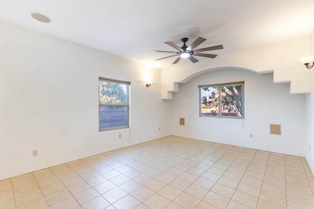 6111 La Paz Road NE, Rio Rancho, NM 87144